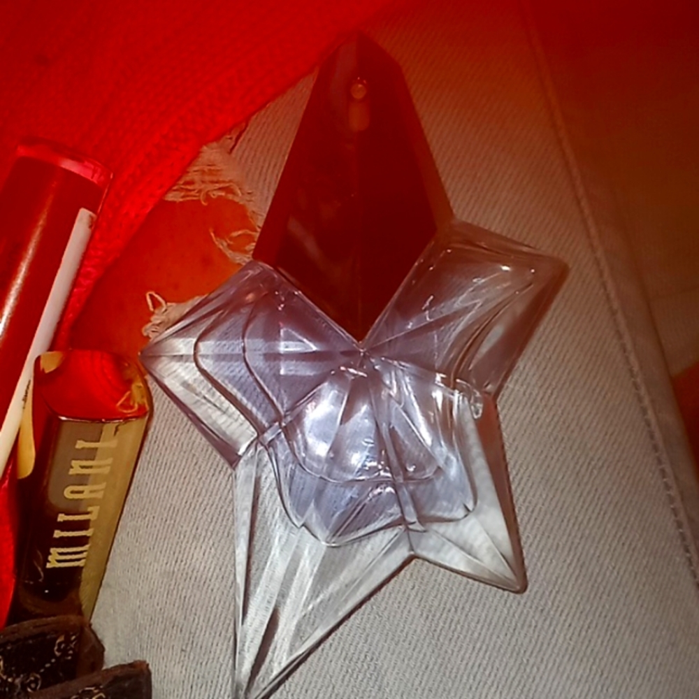 Mugler Angel perfume